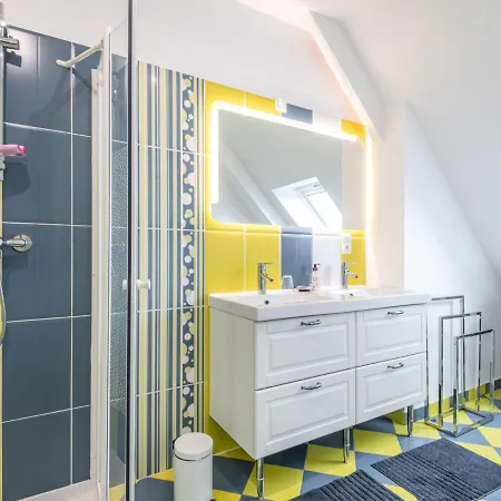 Blue House By Interhome בית נופש